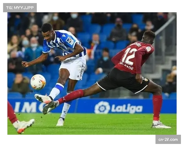 利雅得新月客场轻取阿尔纳泽马 延续不败紧追榜首